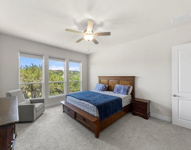 908 Siena Sunset Rd - Photo Thumbnail 10