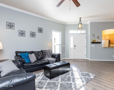 2345 Caney Oaks Drive - Photo Thumbnail 12