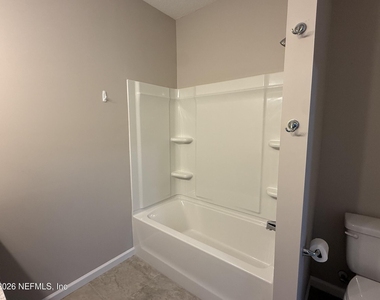 3228 Isabella Court - Photo Thumbnail 8