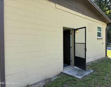 645 Allen Lane - Photo Thumbnail 25