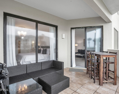 823 Spinnakers Reach Drive - Photo Thumbnail 29