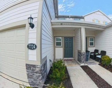 7724 Merchants Way - Photo Thumbnail 14