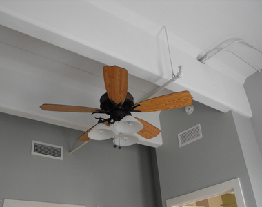 1661 Riverside Avenue - Photo Thumbnail 27