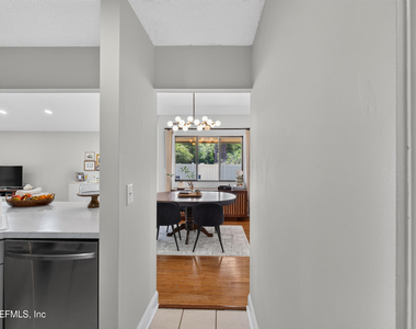 9351 Arbolita Way - Photo Thumbnail 12