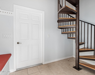 1708 Castile Street - Photo Thumbnail 7