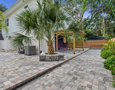 1708 Castile Street - Photo Thumbnail 38