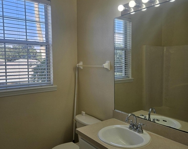 7801 Point Meadows Drive - Photo Thumbnail 23