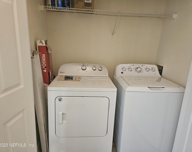 7801 Point Meadows Drive - Photo Thumbnail 29