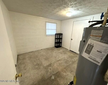 21 Norberta Way - Photo Thumbnail 13