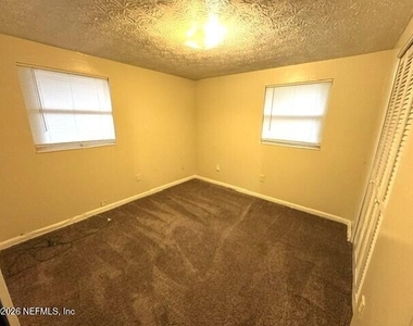 21 Norberta Way - Photo Thumbnail 8