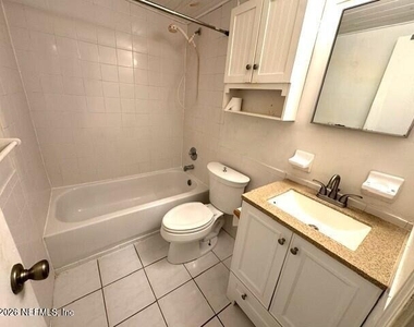 21 Norberta Way - Photo Thumbnail 10