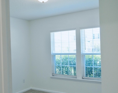14722 Bartram Creek Boulevard - Photo Thumbnail 15