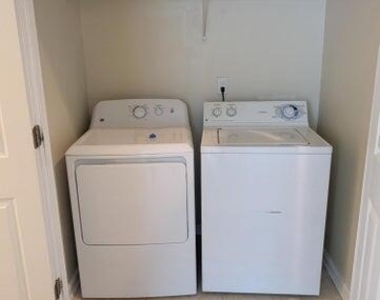 12301 Kernan Forest Boulevard - Photo Thumbnail 11