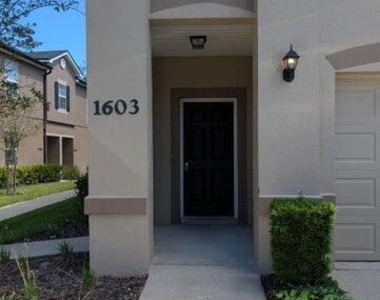 12301 Kernan Forest Boulevard - Photo Thumbnail 1