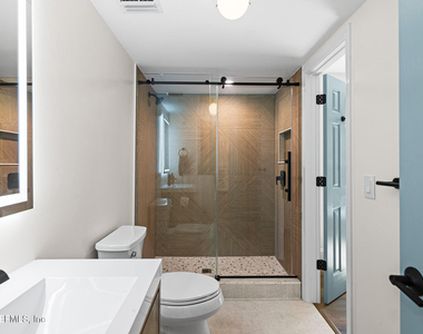 232 32nd Avenue S - Photo Thumbnail 17
