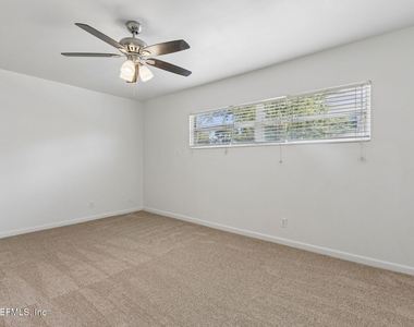 2775 Herschel Street - Photo Thumbnail 14