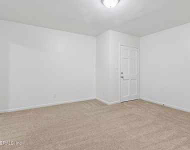 2775 Herschel Street - Photo Thumbnail 6