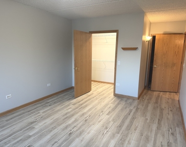 750 Pearson Street - Photo Thumbnail 17