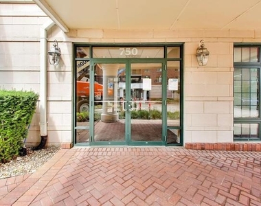 750 Pearson Street - Photo Thumbnail 1