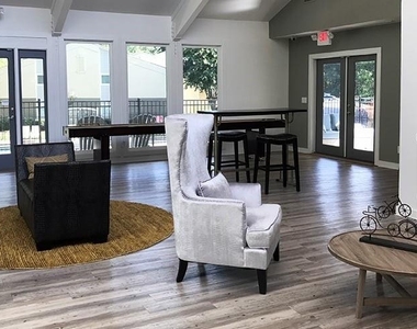 8601 Roberts Drive - Photo Thumbnail 18