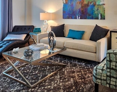 8601 Roberts Drive - Photo Thumbnail 6