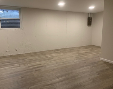 822 Skokie Boulevard - Photo Thumbnail 16