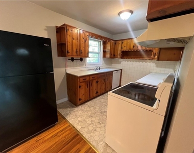 1148 Center Street Sw - Photo Thumbnail 5