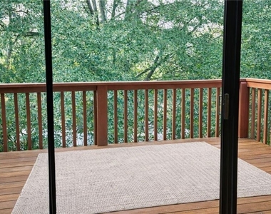 3575 Oakvale Road - Photo Thumbnail 14