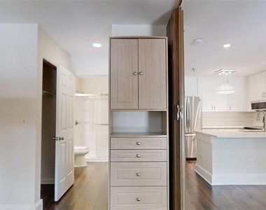 300 Johnson Ferry Road Ne - Photo Thumbnail 9