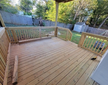 768 Fourth Street - Photo Thumbnail 13