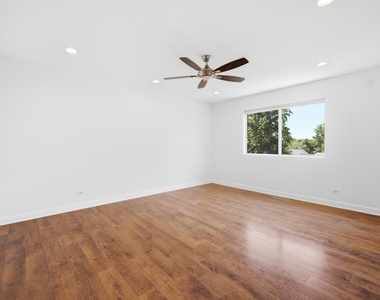 1320 Burns Drive - Photo Thumbnail 21