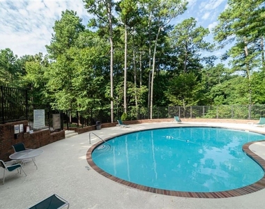 1831 Briarcliff Circle Ne - Photo Thumbnail 11
