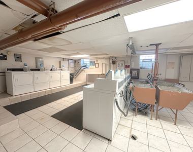 2606 W Balmoral Avenue - Photo Thumbnail 9