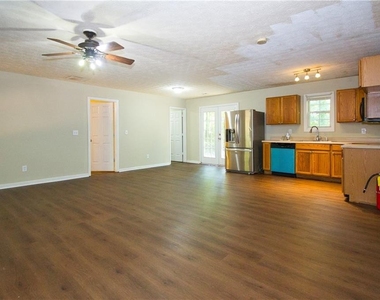 75 Robin Hood Road - Photo Thumbnail 1