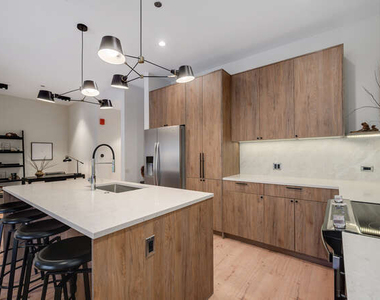 1257 N Ashland Avenue - Photo Thumbnail 16