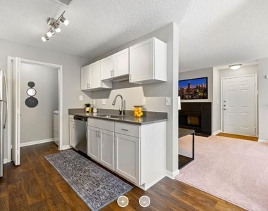 8085 Adair Lane - Photo Thumbnail 3