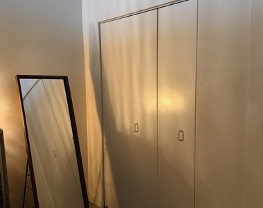 235 W Van Buren Street - Photo Thumbnail 8