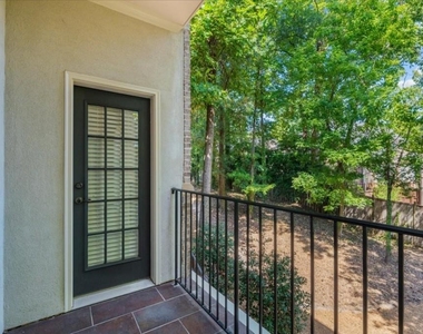 2360 Logan Circle Ne - Photo Thumbnail 30