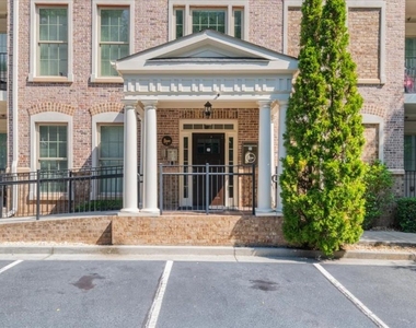 2360 Logan Circle Ne - Photo Thumbnail 49