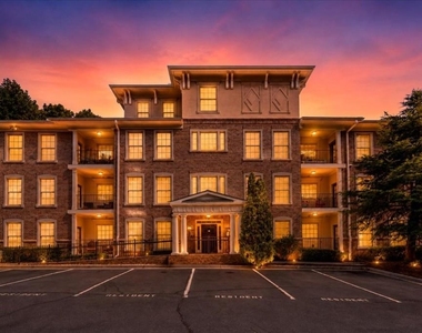 2360 Logan Circle Ne - Photo Thumbnail 1