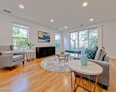 121 Commons Court - Photo Thumbnail 22