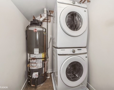 2620 W Rice Street - Photo Thumbnail 8