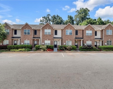 2827 Creek Bottom Court - Photo Thumbnail 1