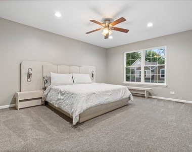 126 Bay Drive - Photo Thumbnail 8