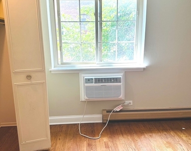 6300 W Irving Park Road - Photo Thumbnail 6