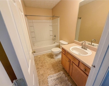 2760 Rusticwood Drive - Photo Thumbnail 41