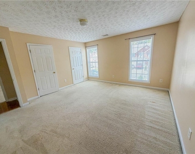 2760 Rusticwood Drive - Photo Thumbnail 44