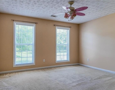 2760 Rusticwood Drive - Photo Thumbnail 28