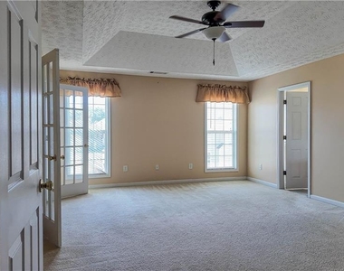 2760 Rusticwood Drive - Photo Thumbnail 15