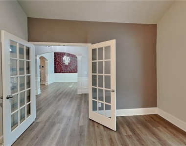 6945 Daylily Lane - Photo Thumbnail 16